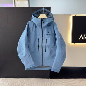 Arcteryx Beta  Beta lt Jacket Women/ men  --L